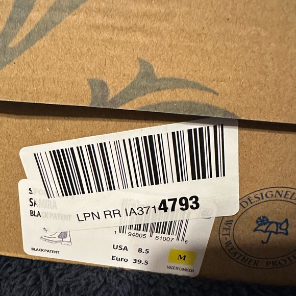 Practically NIB Softt black booties - Picture 7 of 10